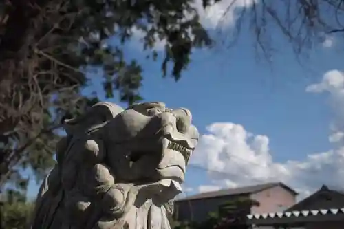 神部神社の狛犬