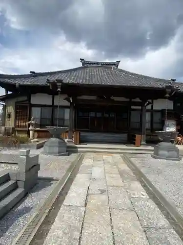 祥安寺の本殿・本堂
