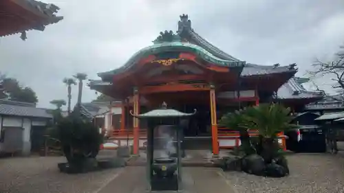 竜泉寺の本殿