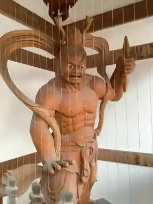 薬師寺（北外山）の像