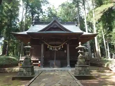 青山神社の本殿・本堂