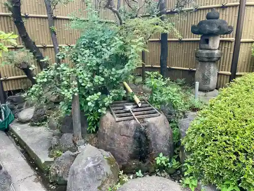 靍護稲荷神社(東京都)