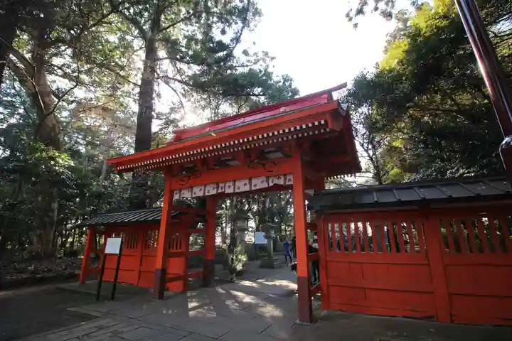 息栖神社の山門・神門