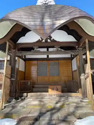 恵日寺の本殿・本堂