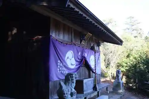 大六天麻王神社の本殿