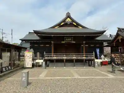 大杉神社 境内社 勝馬神社の{uncategorized: "未分類", other: "その他", undefined: "問題あり", building: "その他建物", grave: "お墓", sacred_gate: "鳥居", guardian: "狛犬", statue: "像", buddha: "仏像", history: "歴史", nature: "自然", garden: "庭園", animal: "動物", pagoda: "塔", temizu: "手水舎", mountain_gate: "山門・神門", sanctuary: "本殿・本堂", subordinate: "末社・摂社", art: "芸術", scenery: "景色", jizo: "地蔵", ema: "絵馬", goshuin: "御朱印", omikuji: "おみくじ", items: "授与品その他", amulet: "お守り", goshuincho: "御朱印帳", eats: "食事", festival: "お祭り", votive_dance: "神楽", shichigosan: "七五三参", wedding: "結婚式", experience: "体験その他", initially: "初詣", around: "周辺", anti_infection: "感染症対策"}
