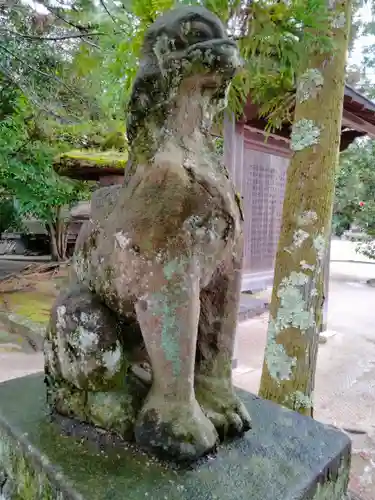 八重垣神社の狛犬