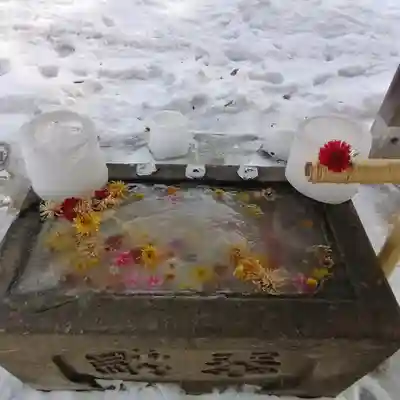 北広島市総鎮守 廣島神社の手水舎