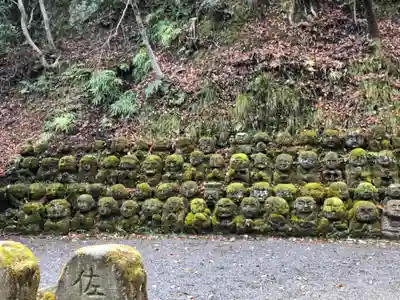 愛宕念仏寺の仏像
