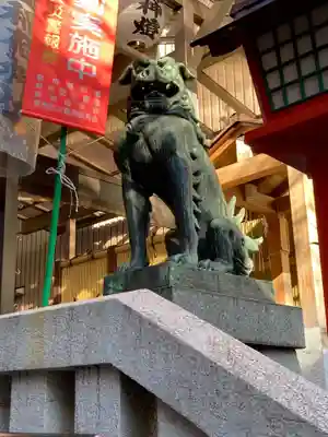 十番稲荷神社の狛犬