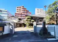蓮光寺の{uncategorized: "未分類", other: "その他", undefined: "問題あり", building: "その他建物", grave: "お墓", sacred_gate: "鳥居", guardian: "狛犬", statue: "像", buddha: "仏像", history: "歴史", nature: "自然", garden: "庭園", animal: "動物", pagoda: "塔", temizu: "手水舎", mountain_gate: "山門・神門", sanctuary: "本殿・本堂", subordinate: "末社・摂社", art: "芸術", scenery: "景色", jizo: "地蔵", ema: "絵馬", goshuin: "御朱印", omikuji: "おみくじ", items: "授与品その他", amulet: "お守り", goshuincho: "御朱印帳", eats: "食事", festival: "お祭り", votive_dance: "神楽", shichigosan: "七五三参", wedding: "結婚式", experience: "体験その他", initially: "初詣", around: "周辺", anti_infection: "感染症対策"}