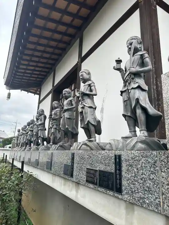 岩槻大師彌勒密寺(埼玉県)