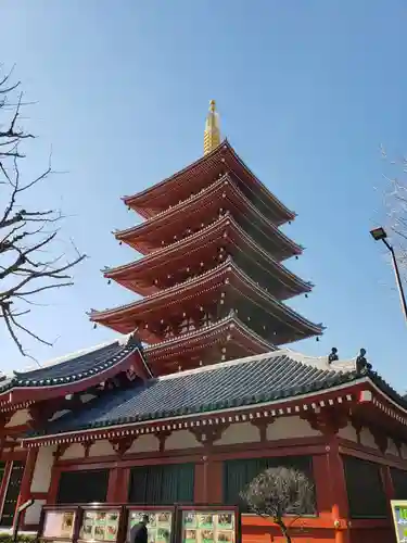 浅草寺の塔