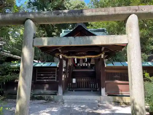 岡崎神社の鳥居