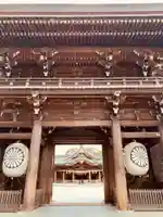 寒川神社の山門・神門