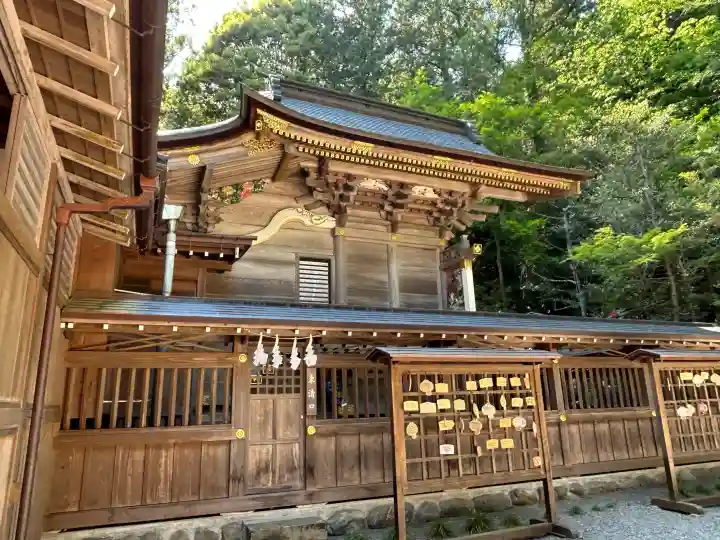 宝登山神社の{uncategorized: "未分類", other: "その他", undefined: "問題あり", building: "その他建物", grave: "お墓", sacred_gate: "鳥居", guardian: "狛犬", statue: "像", buddha: "仏像", history: "歴史", nature: "自然", garden: "庭園", animal: "動物", pagoda: "塔", temizu: "手水舎", mountain_gate: "山門・神門", sanctuary: "本殿・本堂", subordinate: "末社・摂社", art: "芸術", scenery: "景色", jizo: "地蔵", ema: "絵馬", goshuin: "御朱印", omikuji: "おみくじ", items: "授与品その他", amulet: "お守り", goshuincho: "御朱印帳", eats: "食事", festival: "お祭り", votive_dance: "神楽", shichigosan: "七五三参", wedding: "結婚式", experience: "体験その他", initially: "初詣", around: "周辺", anti_infection: "感染症対策"}