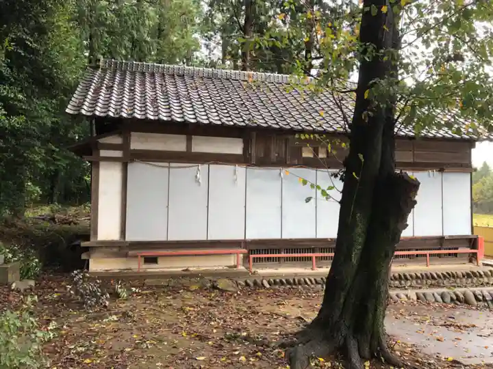 小被神社のその他建物