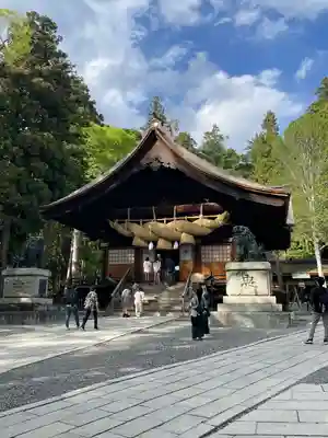 諏訪大社下社秋宮の本殿・本堂