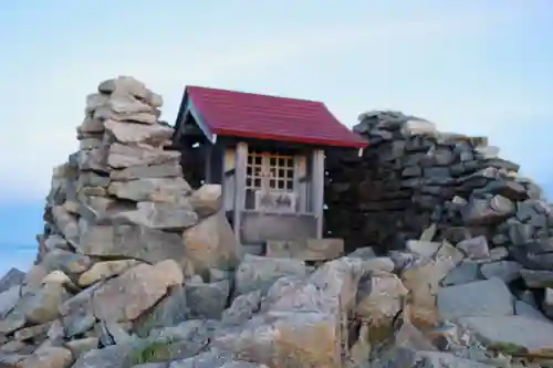 笠ヶ岳播隆堂の本殿・本堂