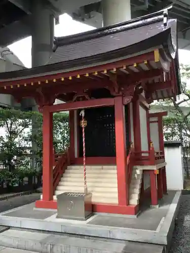 兜神社の本殿