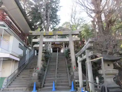 王子稲荷神社の鳥居