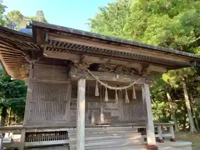 瀧内神社の本殿・本堂