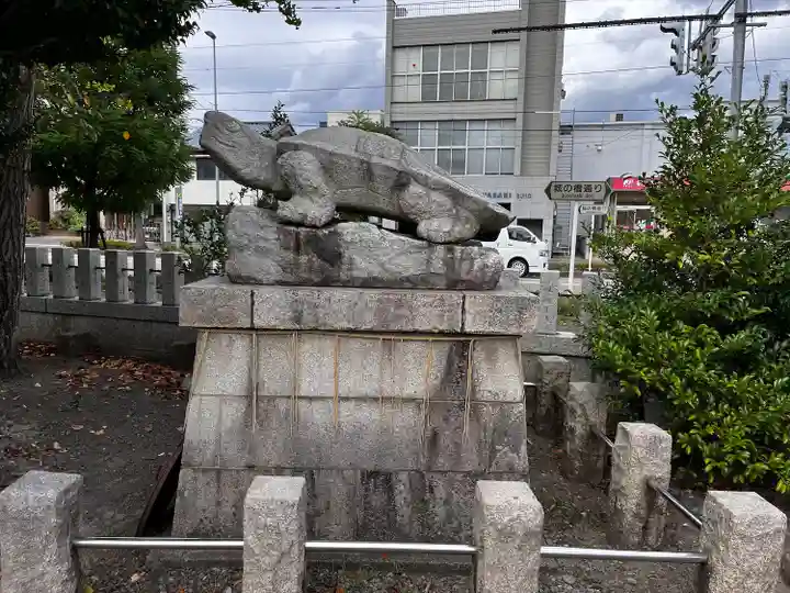 杉杜白髭神社(福井県)