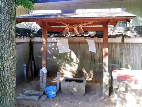 神明社（小根神明社）の手水舎