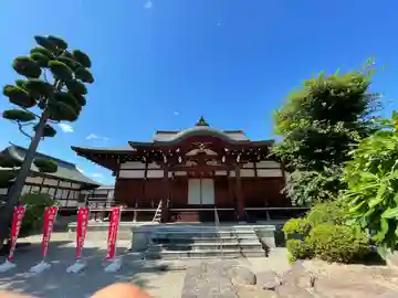 圓應寺の本殿・本堂