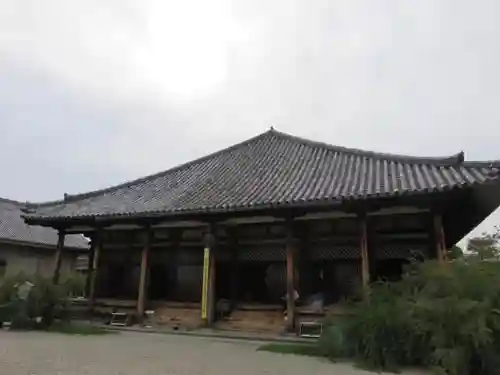 元興寺の本殿・本堂