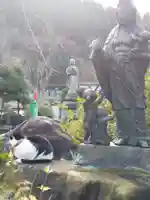 御誕生寺(猫寺)の仏像