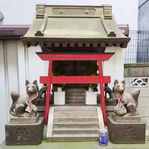 川上稲荷神社の狛犬