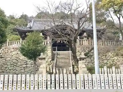 荒川神社の本殿・本堂