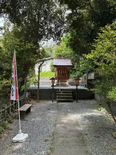 金毘羅宮(海南神社境内社)の{uncategorized: "未分類", other: "その他", undefined: "問題あり", building: "その他建物", grave: "お墓", sacred_gate: "鳥居", guardian: "狛犬", statue: "像", buddha: "仏像", history: "歴史", nature: "自然", garden: "庭園", animal: "動物", pagoda: "塔", temizu: "手水舎", mountain_gate: "山門・神門", sanctuary: "本殿・本堂", subordinate: "末社・摂社", art: "芸術", scenery: "景色", jizo: "地蔵", ema: "絵馬", goshuin: "御朱印", omikuji: "おみくじ", items: "授与品その他", amulet: "お守り", goshuincho: "御朱印帳", eats: "食事", festival: "お祭り", votive_dance: "神楽", shichigosan: "七五三参", wedding: "結婚式", experience: "体験その他", initially: "初詣", around: "周辺", anti_infection: "感染症対策"}