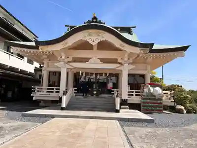 岡山神社の本殿・本堂