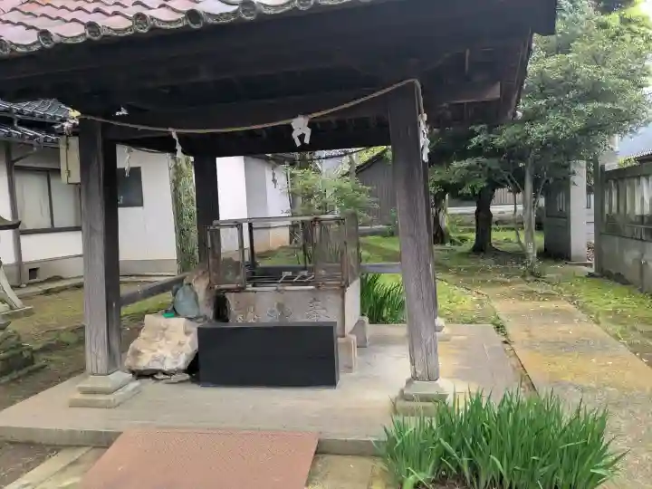 多太神社の{uncategorized: "未分類", other: "その他", undefined: "問題あり", building: "その他建物", grave: "お墓", sacred_gate: "鳥居", guardian: "狛犬", statue: "像", buddha: "仏像", history: "歴史", nature: "自然", garden: "庭園", animal: "動物", pagoda: "塔", temizu: "手水舎", mountain_gate: "山門・神門", sanctuary: "本殿・本堂", subordinate: "末社・摂社", art: "芸術", scenery: "景色", jizo: "地蔵", ema: "絵馬", goshuin: "御朱印", omikuji: "おみくじ", items: "授与品その他", amulet: "お守り", goshuincho: "御朱印帳", eats: "食事", festival: "お祭り", votive_dance: "神楽", shichigosan: "七五三参", wedding: "結婚式", experience: "体験その他", initially: "初詣", around: "周辺", anti_infection: "感染症対策"}
