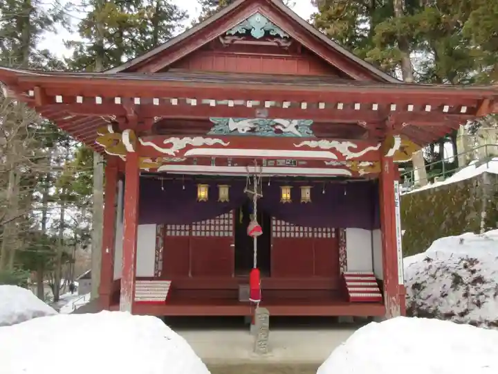 成相寺の本殿・本堂