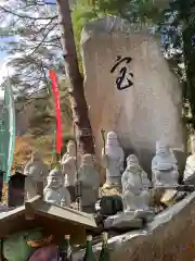 徳善院明王密寺の像