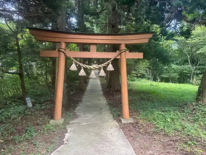 月山神社奥の院(岩手県)