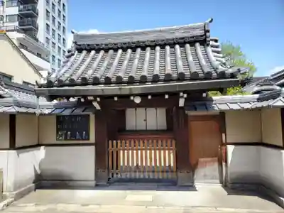 龍岸寺の山門・神門