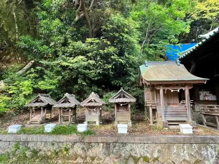 衣奈八幡神社(和歌山県)