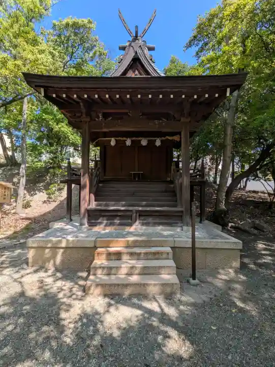 若宮神社(廣田神社境外摂社)の{uncategorized: "未分類", other: "その他", undefined: "問題あり", building: "その他建物", grave: "お墓", sacred_gate: "鳥居", guardian: "狛犬", statue: "像", buddha: "仏像", history: "歴史", nature: "自然", garden: "庭園", animal: "動物", pagoda: "塔", temizu: "手水舎", mountain_gate: "山門・神門", sanctuary: "本殿・本堂", subordinate: "末社・摂社", art: "芸術", scenery: "景色", jizo: "地蔵", ema: "絵馬", goshuin: "御朱印", omikuji: "おみくじ", items: "授与品その他", amulet: "お守り", goshuincho: "御朱印帳", eats: "食事", festival: "お祭り", votive_dance: "神楽", shichigosan: "七五三参", wedding: "結婚式", experience: "体験その他", initially: "初詣", around: "周辺", anti_infection: "感染症対策"}