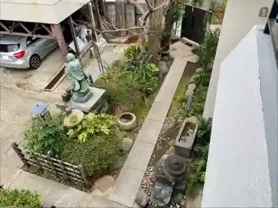 妙顕寺の{uncategorized: "未分類", other: "その他", undefined: "問題あり", building: "その他建物", grave: "お墓", sacred_gate: "鳥居", guardian: "狛犬", statue: "像", buddha: "仏像", history: "歴史", nature: "自然", garden: "庭園", animal: "動物", pagoda: "塔", temizu: "手水舎", mountain_gate: "山門・神門", sanctuary: "本殿・本堂", subordinate: "末社・摂社", art: "芸術", scenery: "景色", jizo: "地蔵", ema: "絵馬", goshuin: "御朱印", omikuji: "おみくじ", items: "授与品その他", amulet: "お守り", goshuincho: "御朱印帳", eats: "食事", festival: "お祭り", votive_dance: "神楽", shichigosan: "七五三参", wedding: "結婚式", experience: "体験その他", initially: "初詣", around: "周辺", anti_infection: "感染症対策"}