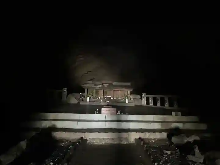 御厨人窟・神明窟(高知県)