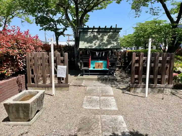 守鐵社の本殿・本堂