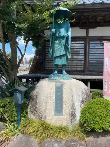 観音寺の像