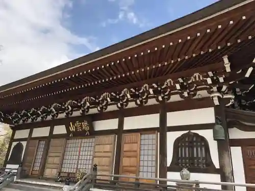 龍峰寺の本殿・本堂