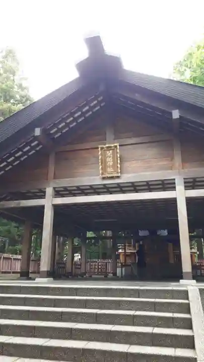 開拓神社の本殿・本堂