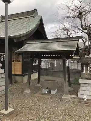 白山神社の手水舎
