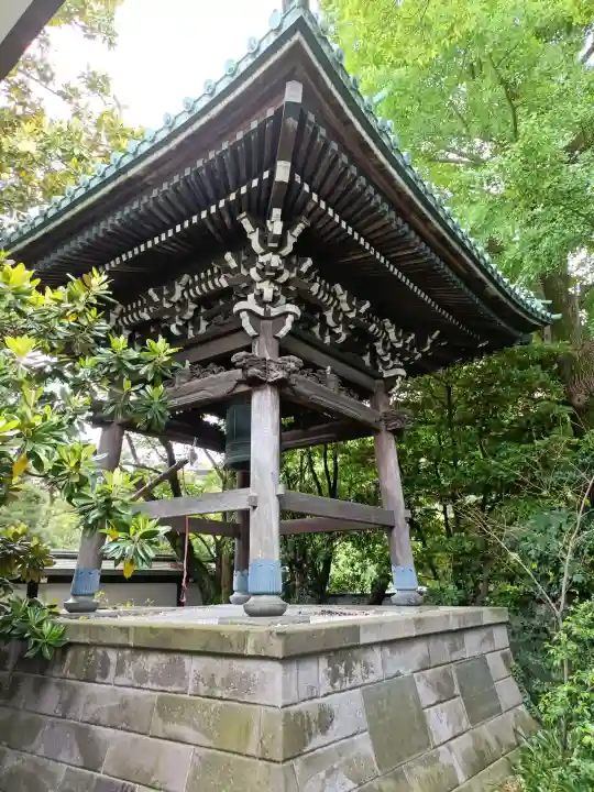 満願寺の{uncategorized: "未分類", other: "その他", undefined: "問題あり", building: "その他建物", grave: "お墓", sacred_gate: "鳥居", guardian: "狛犬", statue: "像", buddha: "仏像", history: "歴史", nature: "自然", garden: "庭園", animal: "動物", pagoda: "塔", temizu: "手水舎", mountain_gate: "山門・神門", sanctuary: "本殿・本堂", subordinate: "末社・摂社", art: "芸術", scenery: "景色", jizo: "地蔵", ema: "絵馬", goshuin: "御朱印", omikuji: "おみくじ", items: "授与品その他", amulet: "お守り", goshuincho: "御朱印帳", eats: "食事", festival: "お祭り", votive_dance: "神楽", shichigosan: "七五三参", wedding: "結婚式", experience: "体験その他", initially: "初詣", around: "周辺", anti_infection: "感染症対策"}